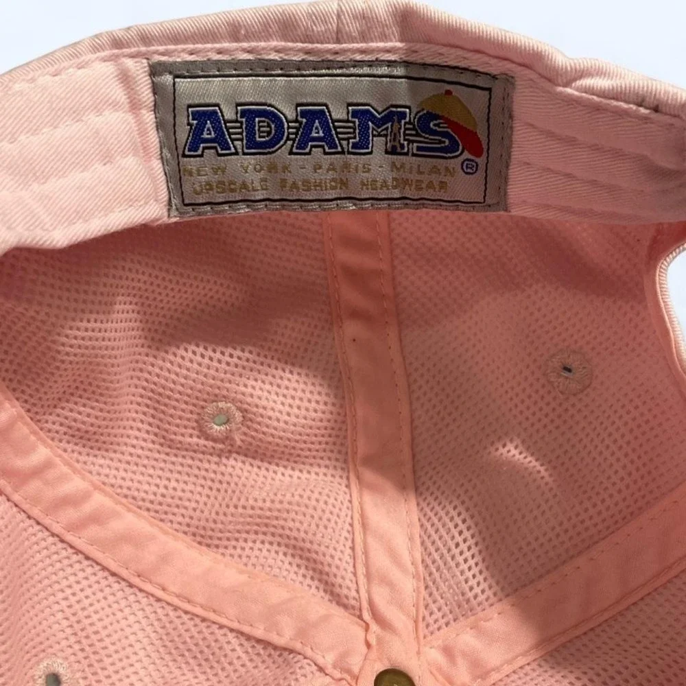 Vintage-style pink baseball cap with embroidered‎ skull by Adams